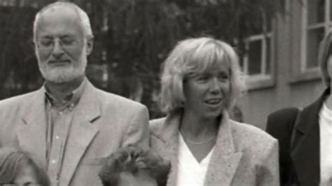 mariage andré louis auzière et brigitte|Brigitte Macron : qui est son premier mari et le père。